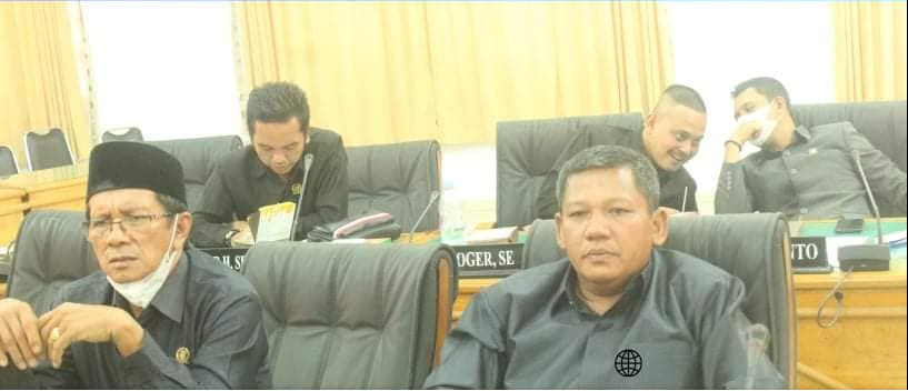 Rapat Paripurna 
