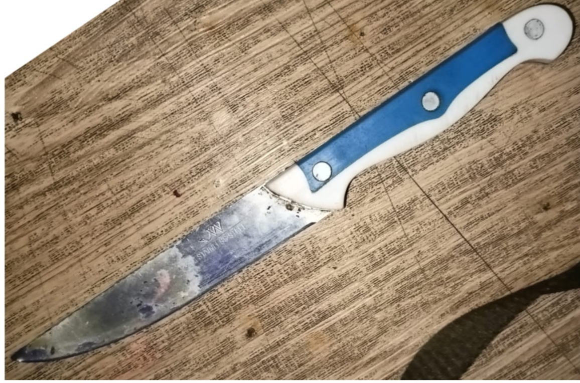 Barang Bukti Sebilah Pisau 