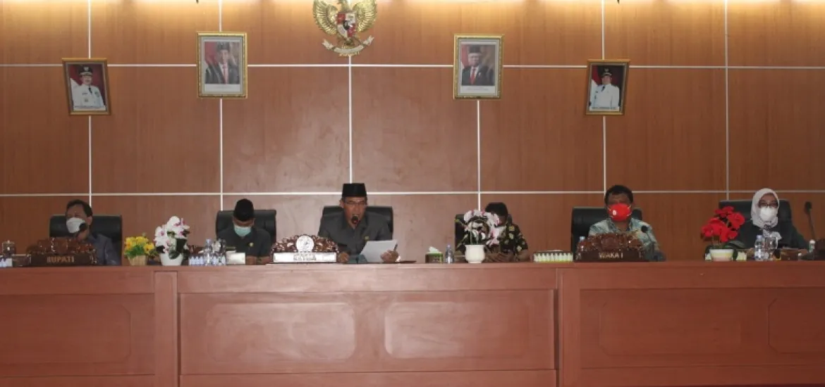 DPRD Bengkulu Tengah Gelar Paripurna Dengan Agenda Program Pembentukan Propemperda