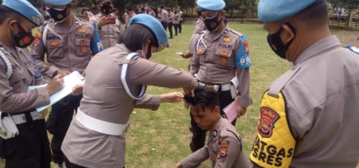 Pastikan Bebas Narkoba, 100 Personil Polres Lebong Di Cek Urine