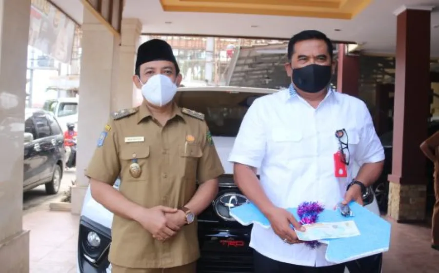 Pemerintah Kota Hibahkan 1 Unit Mobil Untuk Dit Reskrimsus Polda Bengkulu