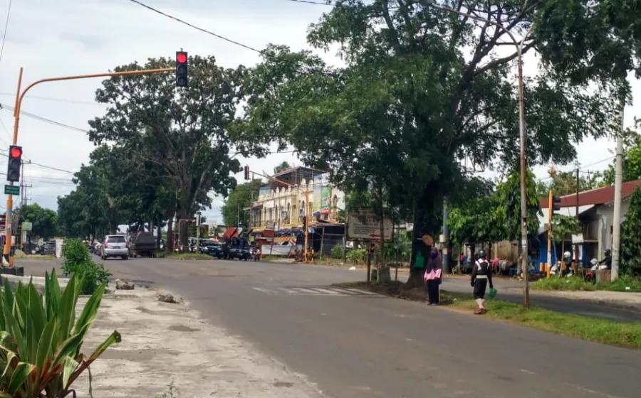 Cepat Tanggap, Dishub Provinsi Bengkulu Perbaiki Lampu Merah yang Mati