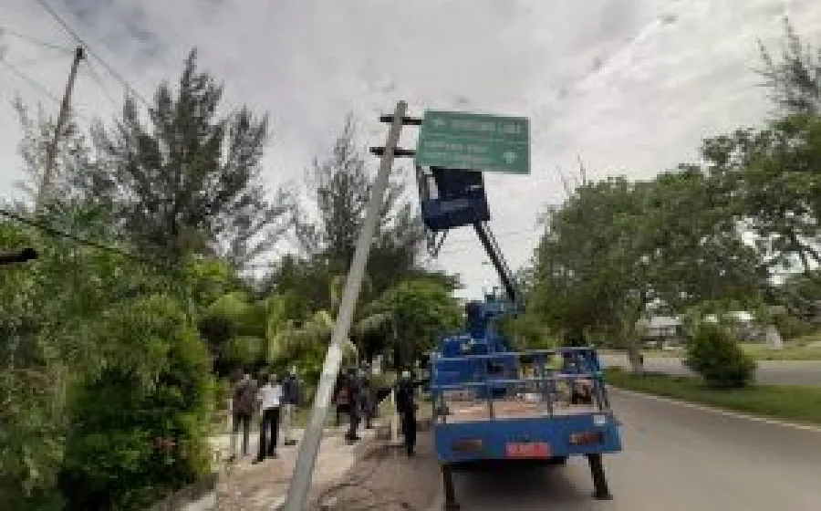 Berpotensi Akan Bahayakan Warga, Dinas Perhubungan Kota Robohkan RPPJ
