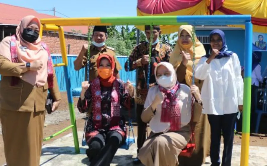 Dewi Coryati Resmikan PAUD Darussalam di Kota Bengkulu