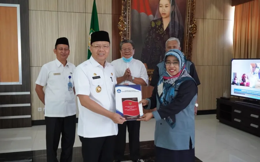 Gubernur Rohidin Mersyah Dukung Perlindungan Bahasa Daerah