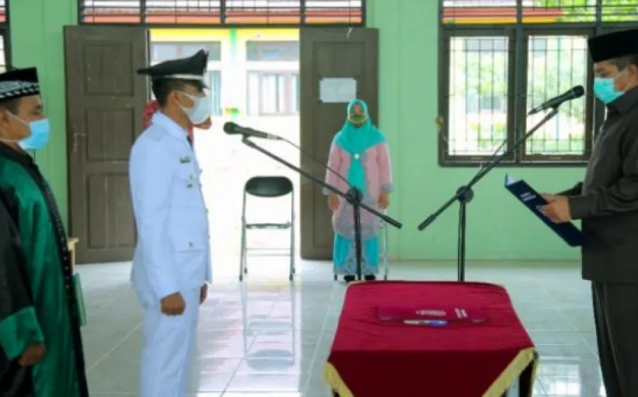 Bupati Siak Alfedri melantik Penjabat (Pj) Penghulu Kampung Perincit